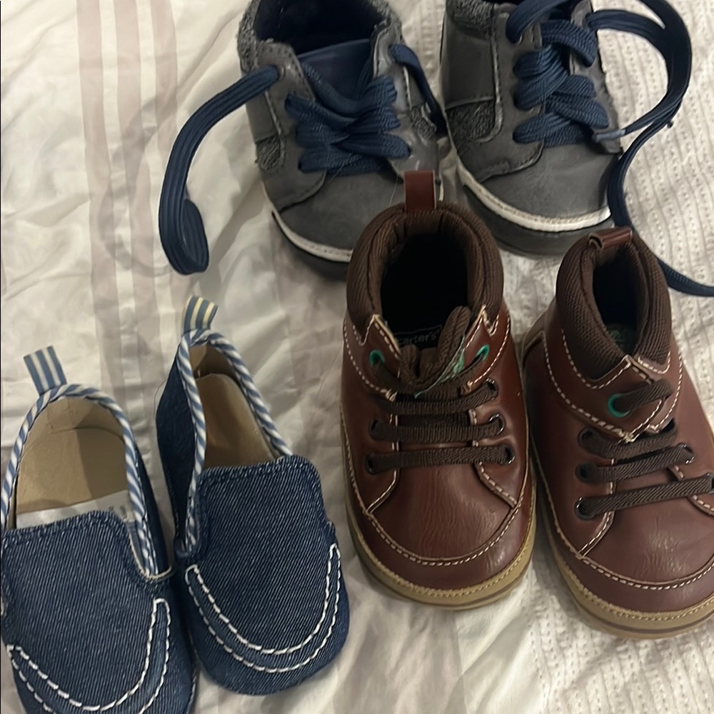 Carter's/old navy Brown and Blue Baby Walker Shoes